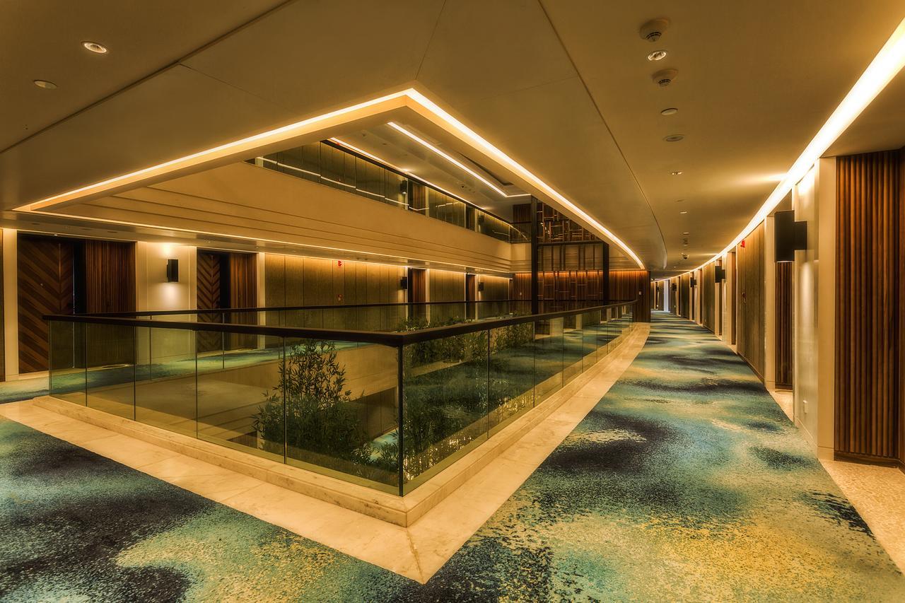 Howard Johnson Hot Spring Resort Anshun Extérieur photo